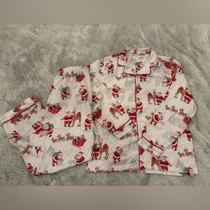 Pottery Barn Kids Santa and Reindeer Pajama Set - Red and White Size 12